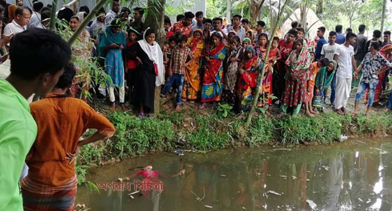 তরুণীর গলাকাটা লাশ উদ্ধার