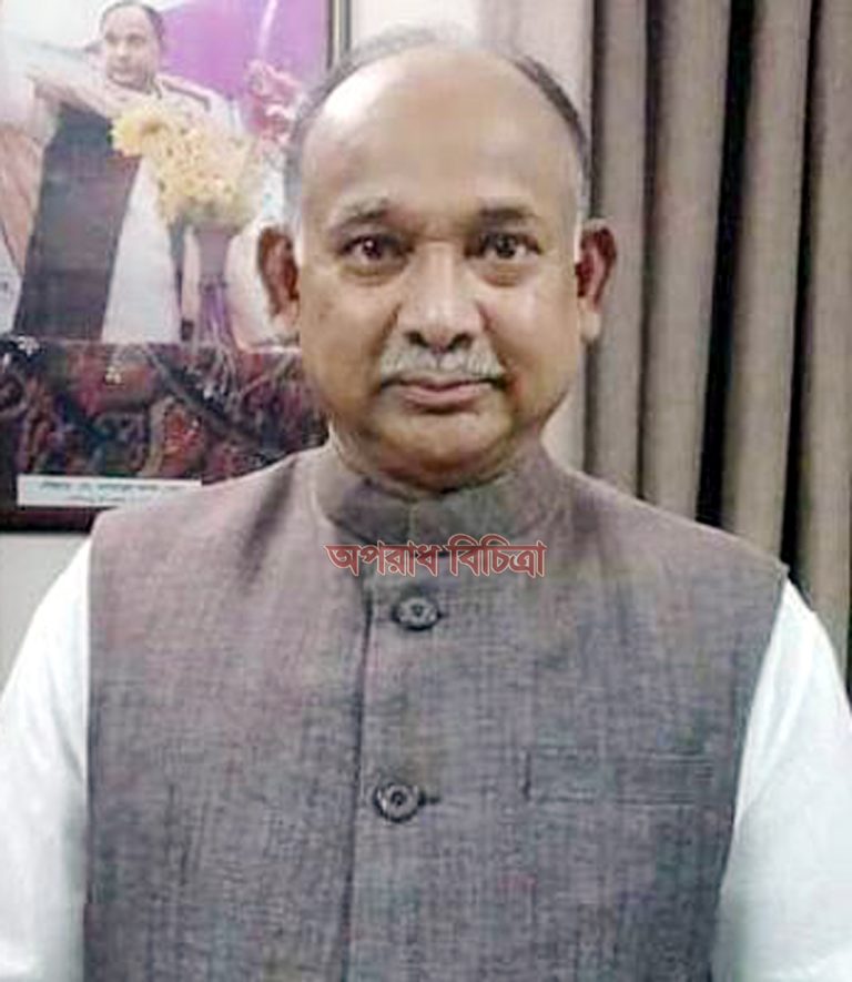 আগামী ১ সেপ্টেম্বর হতে ট্রেনের ছাদে ভ্রমণকারীদের বিরুদ্ধে কঠোর আইনানুগ ব্যবস্থা গ্রহণ করা  হবে