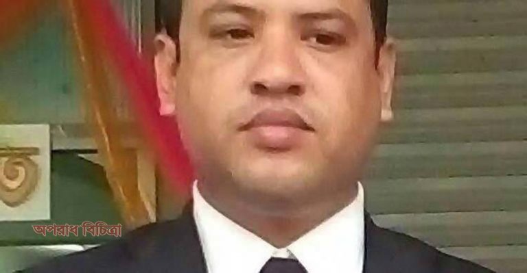 ইয়াবাসহ সহকারী পিপি গ্রেফতার