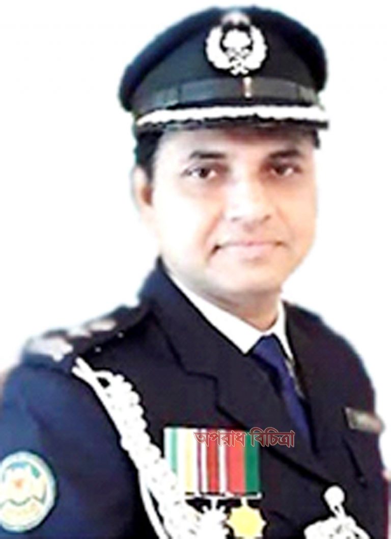 মুক্তিযোদ্ধার বাড়ি দখলকারী ডিসি ইব্রাহীম বরখাস্ত