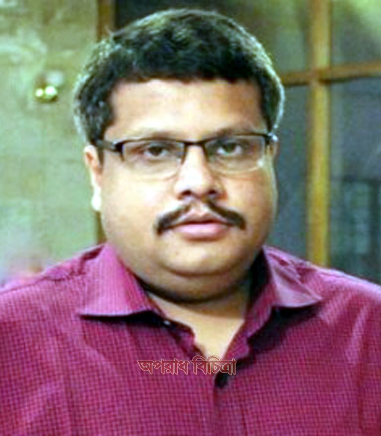 টকশোর উপস্থাপক শাহেদ  করিমের বহুমুখী প্রতারণা