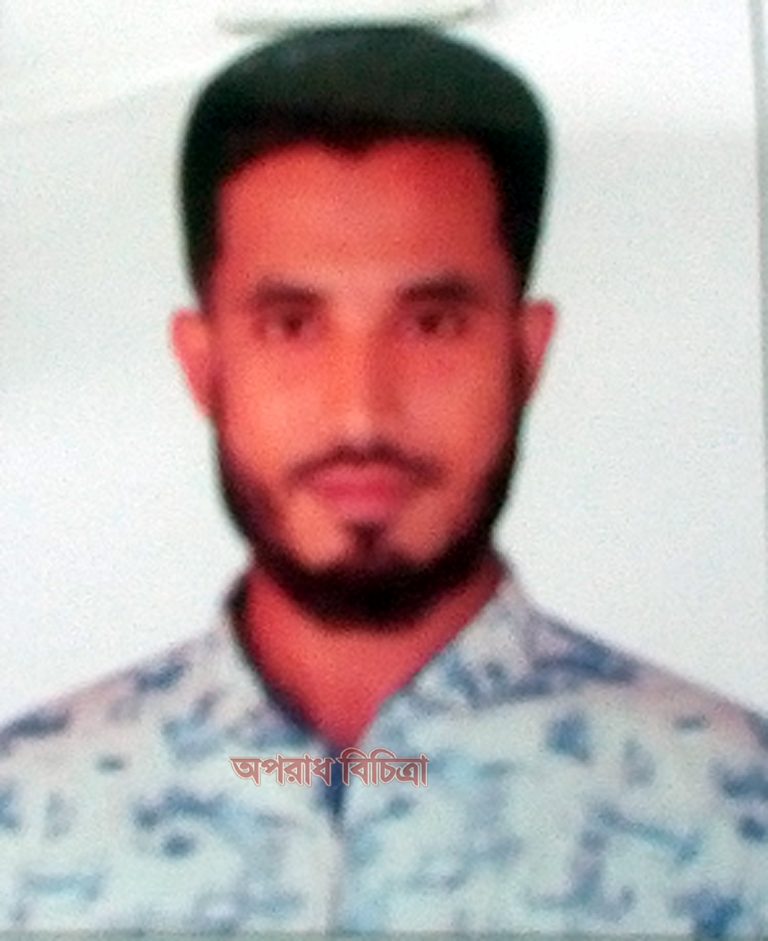 রূপসায় যুবককে কুপিয়ে হত্যা করেছে সন্ত্রাসীরা