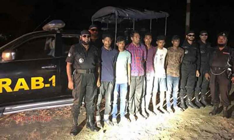 অস্ত্রসহ অপহরণ চক্রের ৬ সদস্য আটক