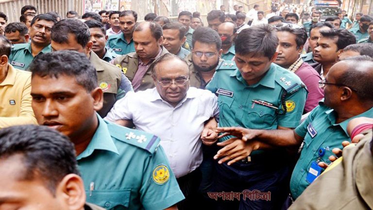 ব্যারিস্টার মইনুল হোসেন সব মামলায় জামিনে রয়েছেন