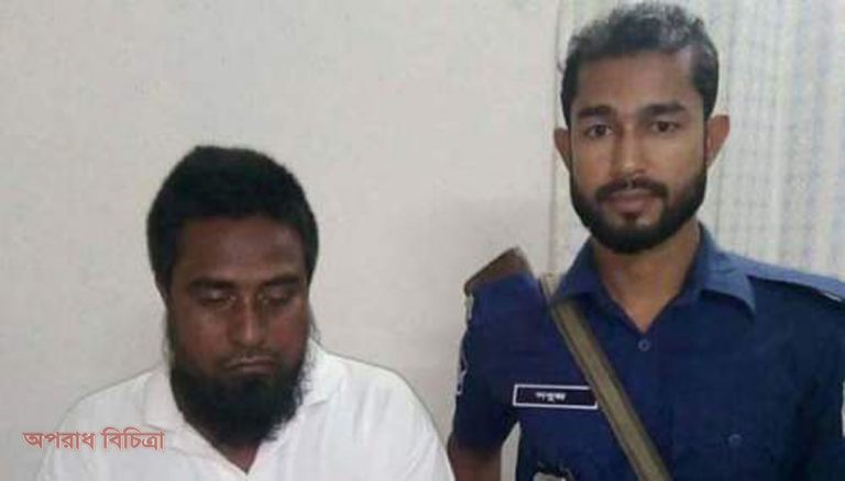 এক নারীর স্তন কেটে ফেলার অভিযোগ