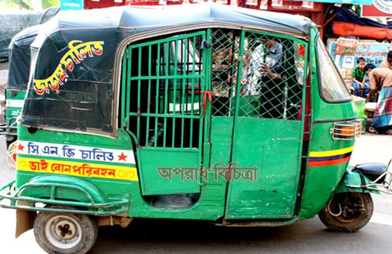 ধামরাইয়ে পরিবহনে পুলিশের নামে হচ্ছে কি?  মুক্তিযোদ্বার চাঁদাবাজি এখনো বন্ধ হয়নি
