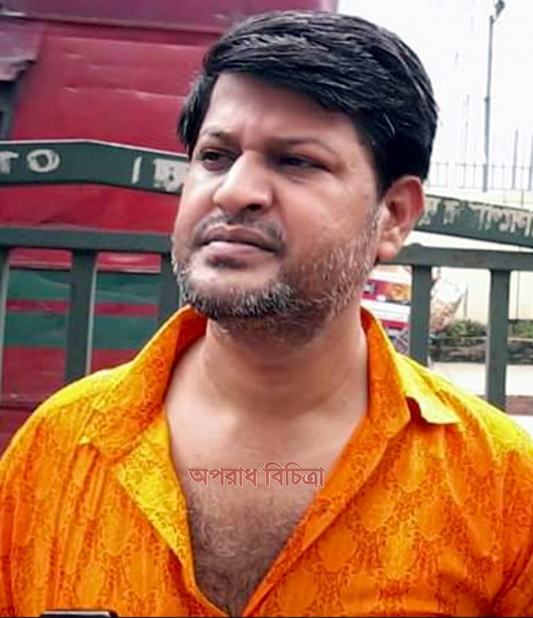 সরকারী চাকুরী করে লেংড়া বাবুর ক্যাসিনো ব্যবসা