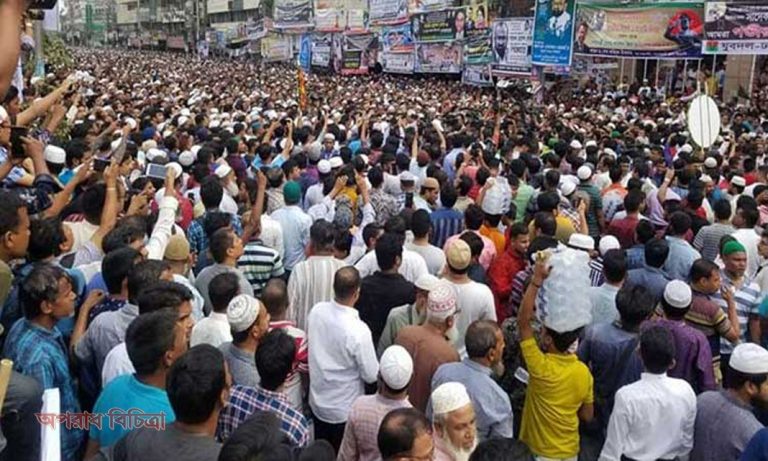 শেষ বিদায়ের জন্য নিজ বাসায় খোকার মরদেহ