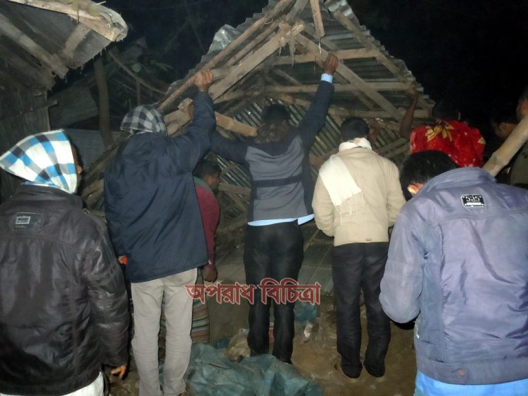 কিশোরগঞ্জে অবৈধ দোকান উচ্ছেদ হুমকির মুখে সহিরের পরিবার