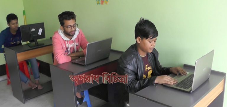 প্রত্যান্ত অঞ্চলে তথ্য প্রযুক্তির সেবা পৌঁছে দিচ্ছে ডিজিটাল পোষ্ট অফিস