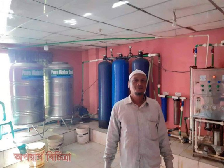 ভুয়া লেভেল লাগিয়ে নির্বিঘ্নে চলছে ভেজাল মিনারেল ওয়াটার এর ব্যবসা