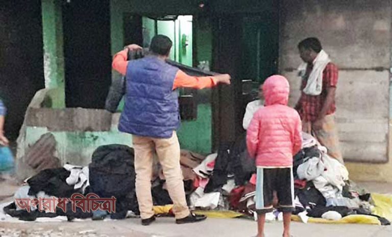 চীন থেকে আমদানি করা পোশাক আপাতত না কেনা ভালো