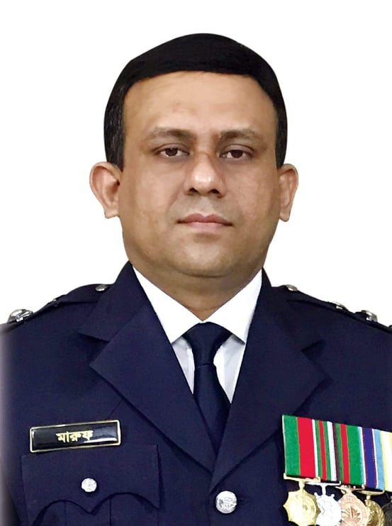 বরগুনার এসপি মারুফ হোসেন : দেশপ্রেমে বলীয়ান