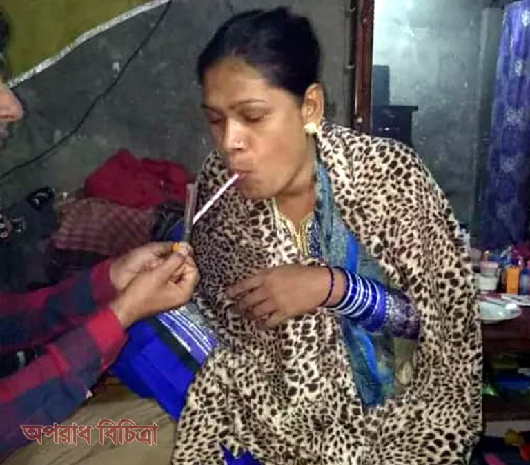 বনানীতে শ্রবন্তী হিজড়া বাহিনীর উৎপাত অসহায় নগরবাসী নীরব আইন-শৃঙ্খলা বাহিনী