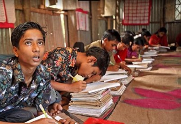 করোনাভাইরাস: আতঙ্কে প্রাথমিক-মাধ্যমিকের ১৬ শতাংশ শিক্ষার্থী!