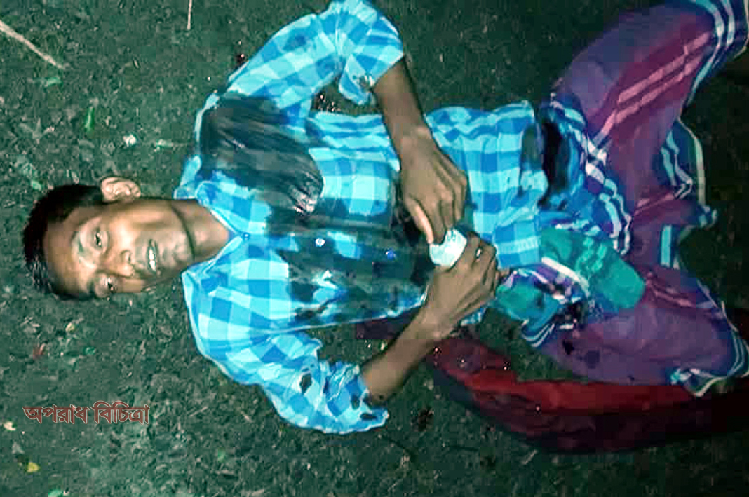থানা ও হাসপাতালের জিভিসহ নোয়াখালীর চাটখিলে ছুরিকাঘাতে রিকশাচালককে হত্যা