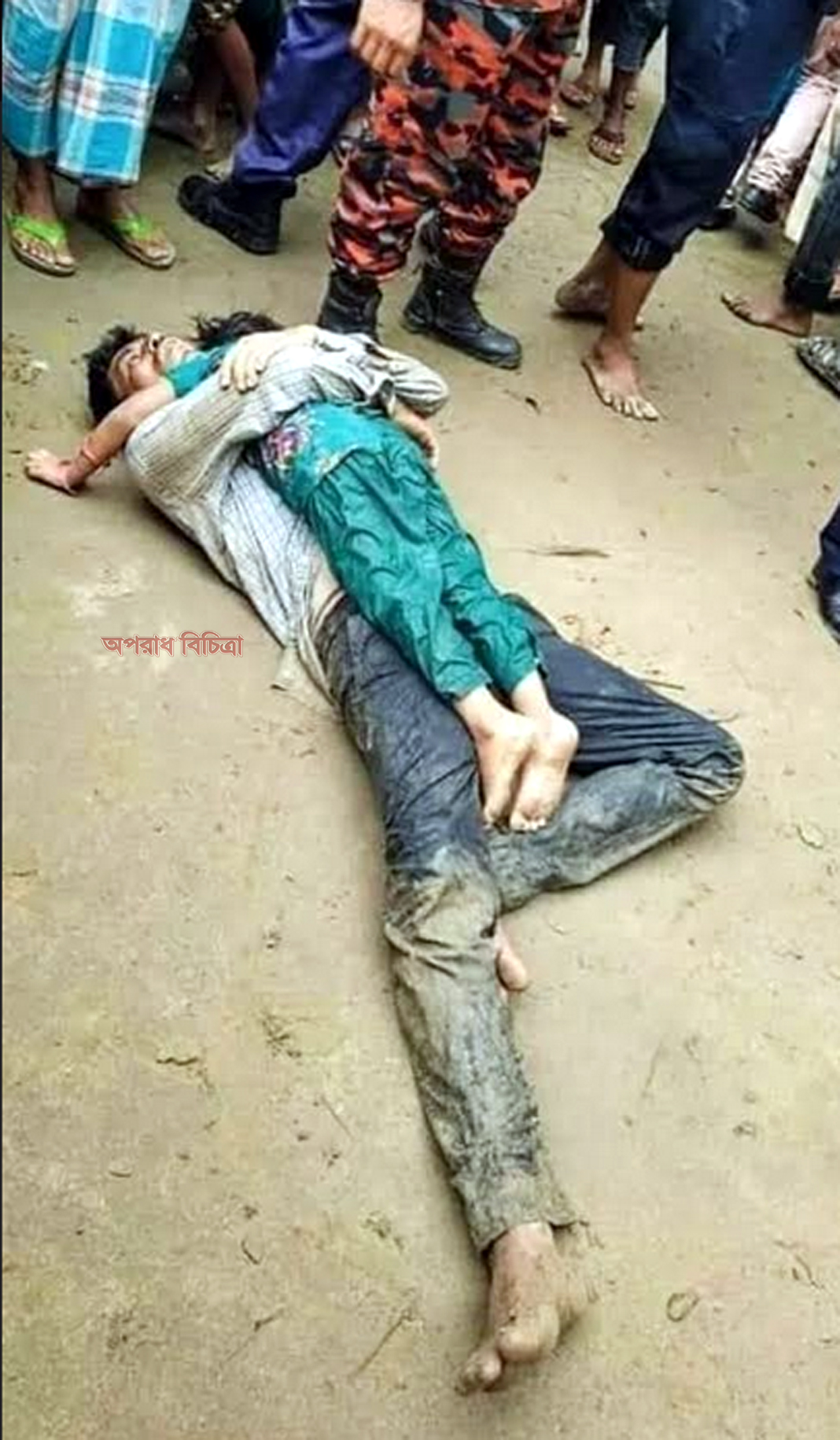 ফুলপুর শেরপুর মহাসড়কের বাশাটি নামক স্থানে মাইক্রোবাস দুর্ঘটনায় ৮ জন নিহত