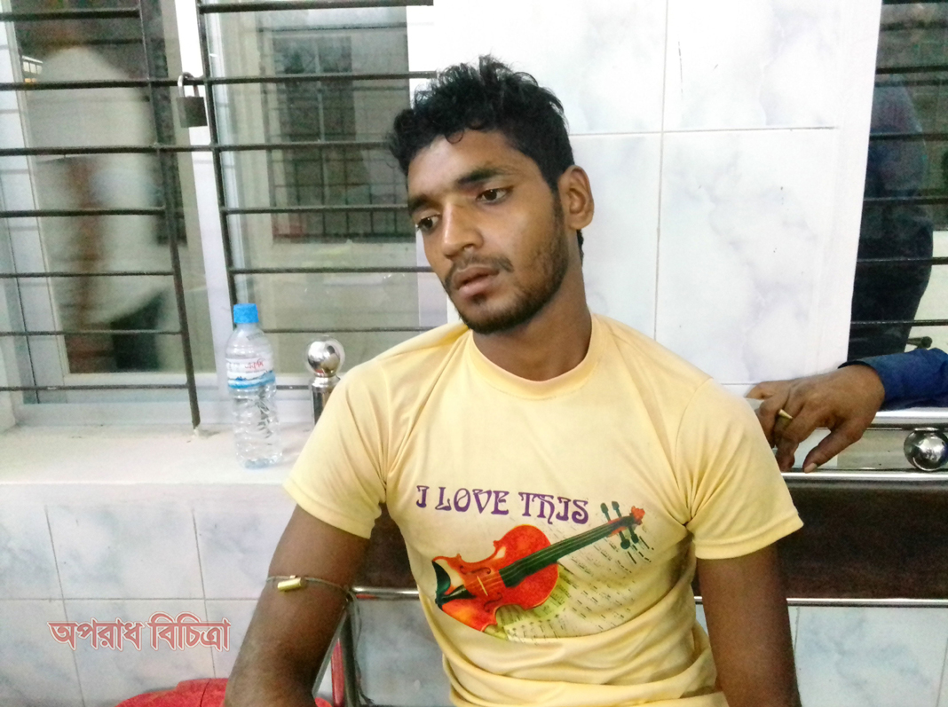 রাজাপুরে শ্বাসরোধে স্ত্রীকে হত্যার অভিযোগে স্বামী গ্রেফতার
