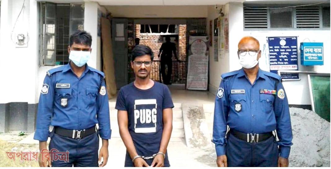 ধর্ষণবিরোধী আন্দোলনে নেতৃত্ব দেয়া ছাত্রনেতা ধর্ষণের সময় ধরা