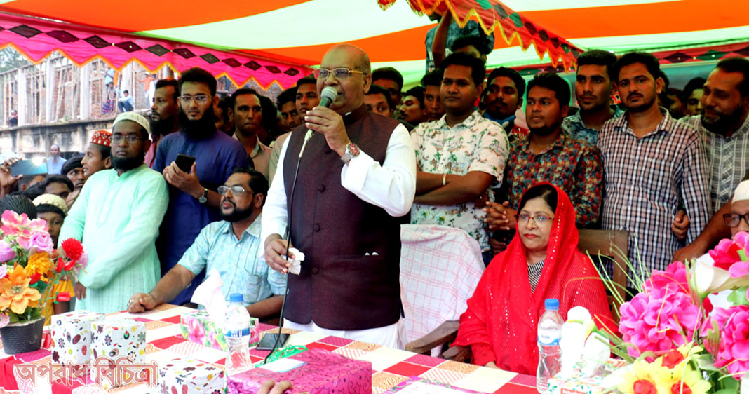 মহিপুরে শেখ রাসেল স্মৃতি ফুটবল টুর্ণামেন্ট  ফাইনাল খেলা অনুষ্ঠিত