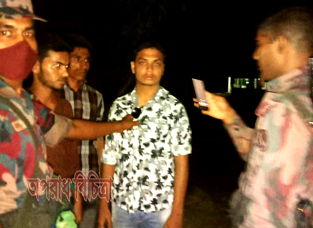 সুনামগঞ্জে দৈনিক যুগান্তর প্রতিনিধির ছেলেসহ ৩ জনের বিরুদ্ধে মামলা দায়ের এলাকায় আতঙ্ক