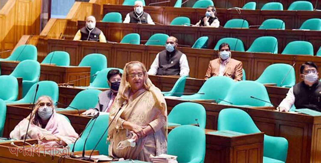 নিজেরাই আগুন দিয়ে সরকারকে দুর্নামের ভাগীদার করব কেন?