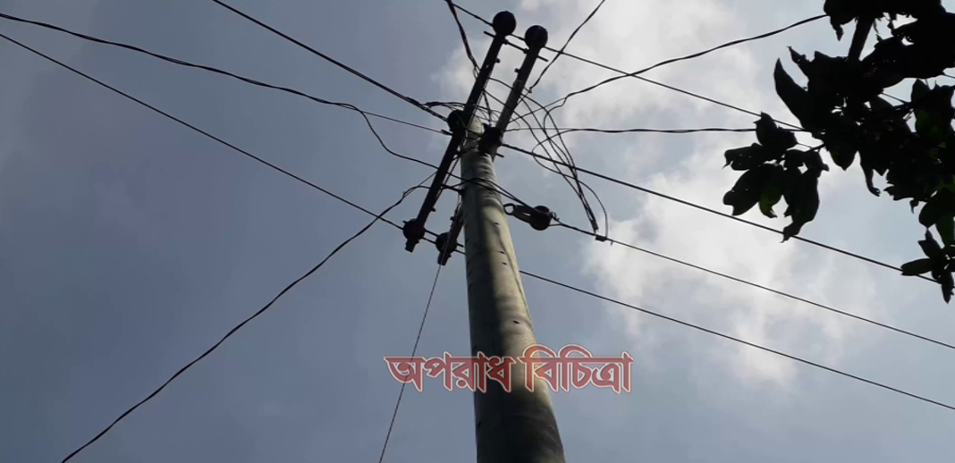 পঞ্চগড়ে পল্লিবিদ্যুতের সংযোগ পেতে দালালরা হাতিয়ে নিচ্ছে মোটা অংকের টাকা