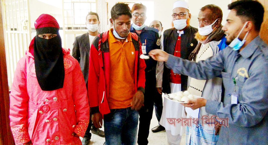 ঝালকাঠি আদালতে ধর্ষণ মামলার আসামীর সাথে ভিকটিম তরুণীর বিয়ে