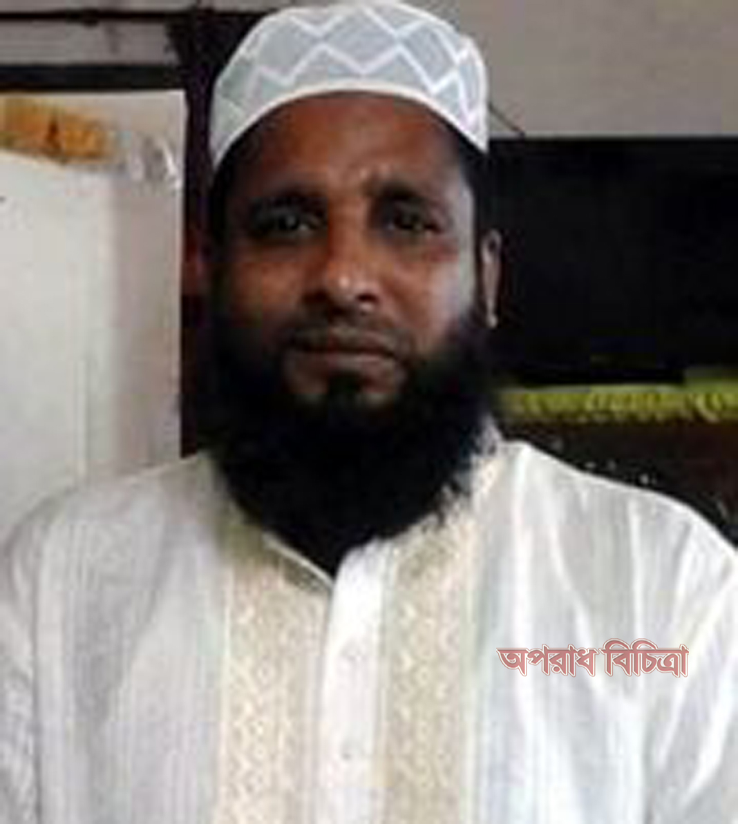 আব্দুল্লাহপুর বাসষ্ট্যান্ডে চাঁদাবাজ নুরুর থাবায় বছরে ৫০ কোটি টাকা চাঁদা আদায়
