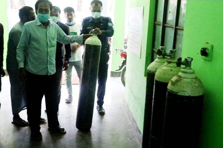 কলেই পৌঁছে যাবে অক্সিজেন সিলিন্ডার