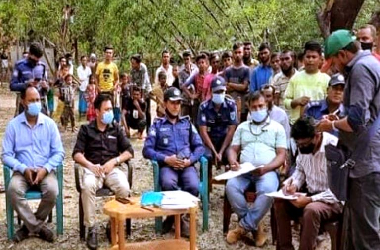 যাদুকাটা নদীতে অভিযান চালিয়ে ৯০ লক্ষ টাকার বালি-পাথর জব্দ