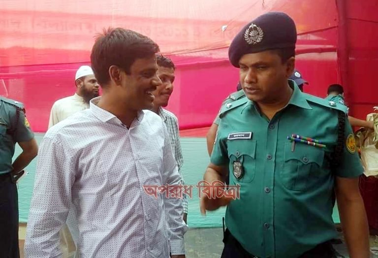 কড়াইল আন্ডারওয়ার্ল্ডের মাফিয়া বহু মামলার আসামী নব্যতাঁতী লীগ সভাপতি টুন্ডা মোমিন