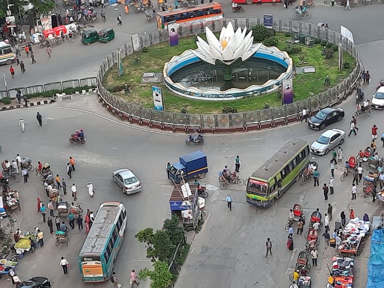 সোমবার থেকেই গণপরিবহন বন্ধ