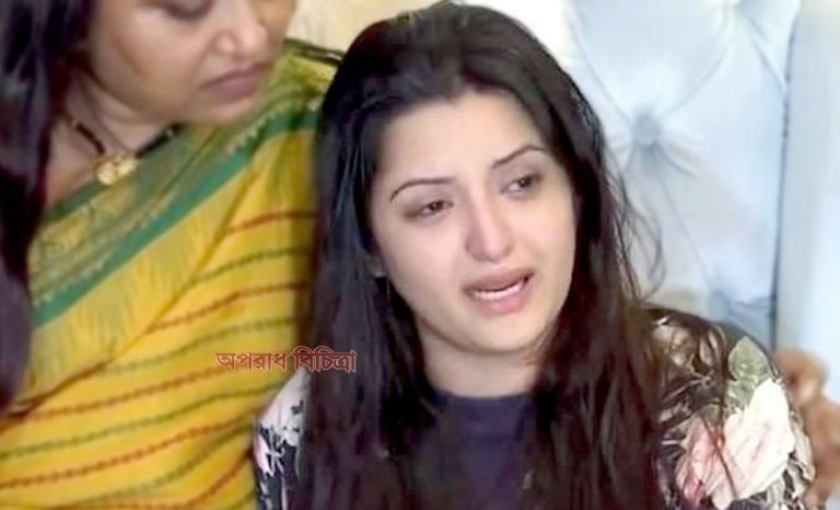 সাভার থানায় পরীমনির মামলা