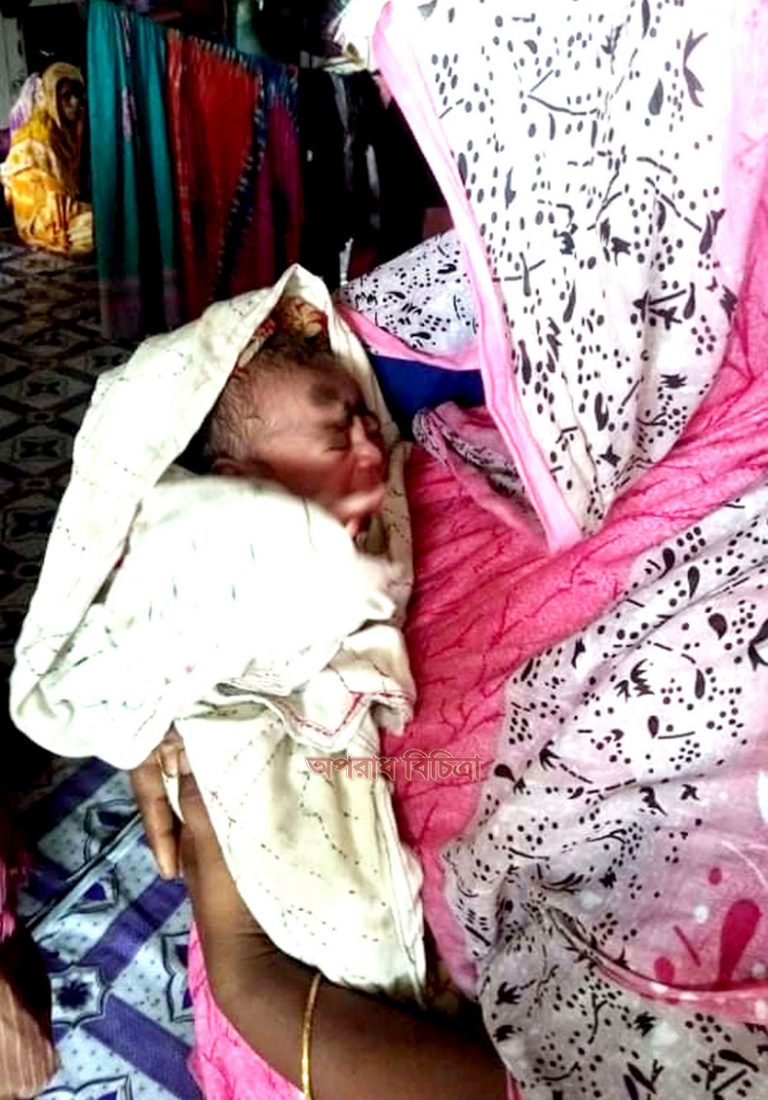 পটুয়াখালীতে সাইক্লোন শেল্টারে প্রথম সন্তানের জন্ম