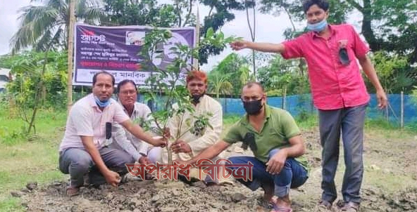 কুয়াকাটায় পদক্ষেপ এনজিওর বৃক্ষরোপন কর্মসূচী পালিত