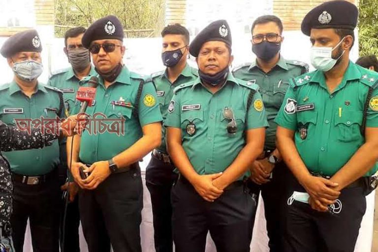 বনানী থানার (ওসি) নুরে আজম মিয়া  বাংলাদেশ  পুলিশ বাহিনীর গৌরব
