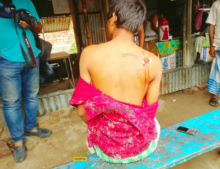 আশুলিয়ায় থানায় অভিযোগের পরে আবারও হামলা!