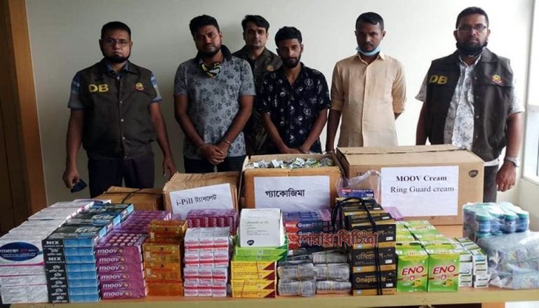 উৎপাদন নিষিদ্ধ দেশি-বিদেশি নকল ওষুধসহ গ্রেপ্তার-৩
