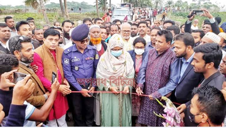 স্বাধীনতার সুবর্ণ জয়ন্তিতে দুমকির বাহেরচর-নলুয়ার শতবছরের কাংখিত ফেরীর উদ্বোধন