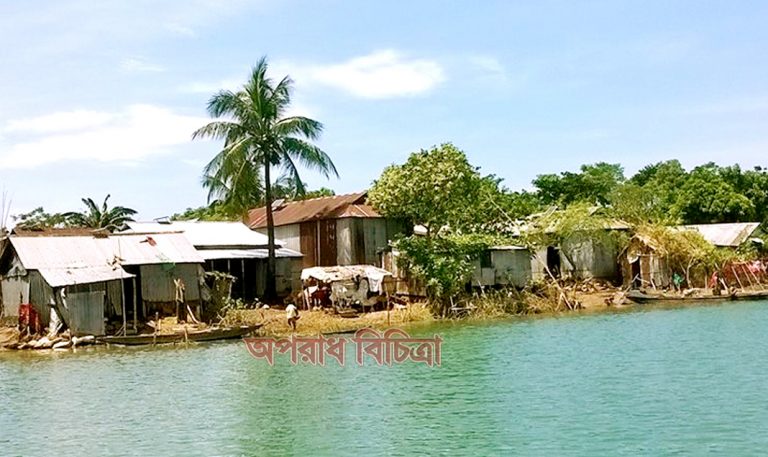 সুনামগঞ্জে আর্সোনিকের গ্রামে গিরিশনগর  দেখার কেউ নাই