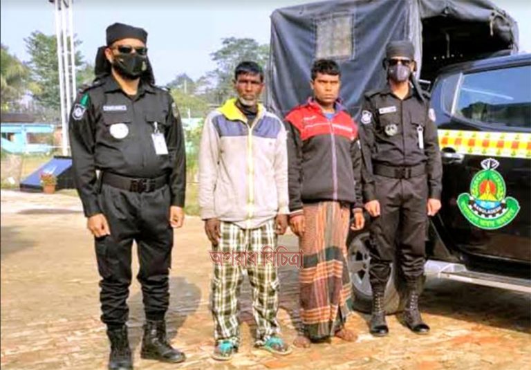 সুনামগঞ্জ সীমান্তে চোরাচালান বাণিজ্য জমজমাট মদের চালানসহ গ্রেফতার ৩