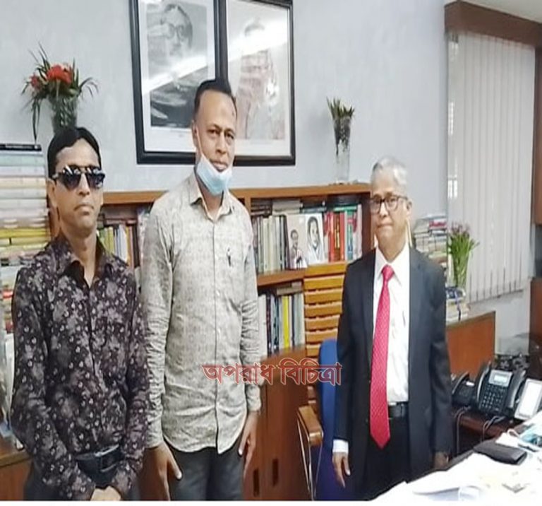 ঢাকা বিশ্ববিদ্যালয়ের উপাচার্য ড. মো. আক্তারুজ্জামানের সঙ্গে স্বাসপাস কেন্দ্রীয় নেতৃবৃন্দের মতবিনিময়