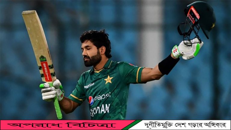 সবাইকে পাচঁ ওয়াক্তে নামাজের কথা স্মরণ করিয়ে দেন ….. রিজওয়ান উল – হক