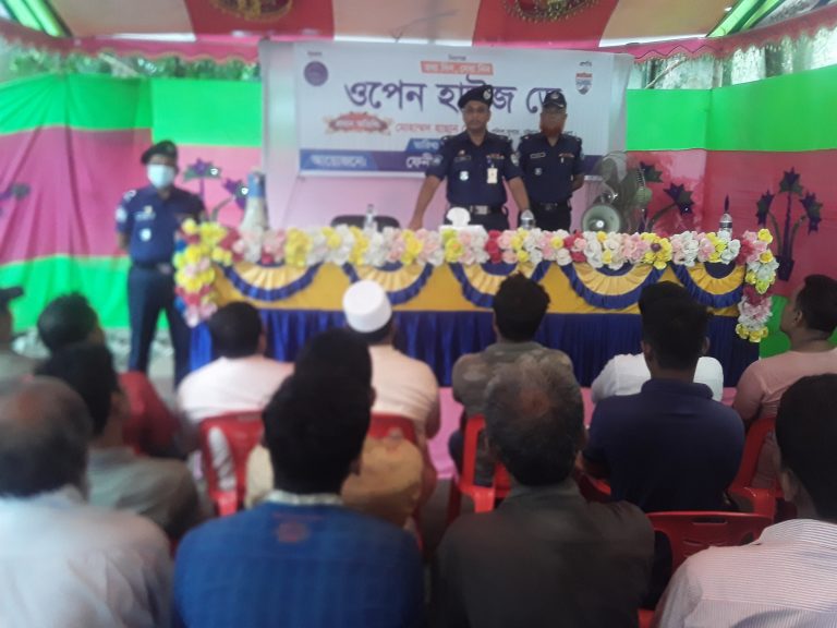 আসুন রেলওয়ে পুলিশকে তথ্য দিন, সেবা নিন