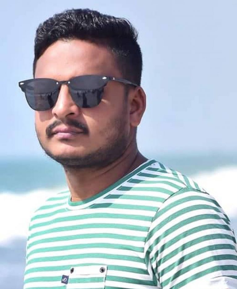 খিলক্ষেত থানার এসআই সজিব বাহিনীর ফিটিং ও গ্রেপ্তার বাণিজ্য