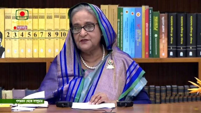  আমাদের যারা ভোট চোর বলে তারা ডাকাত: প্রধানমন্ত্রী