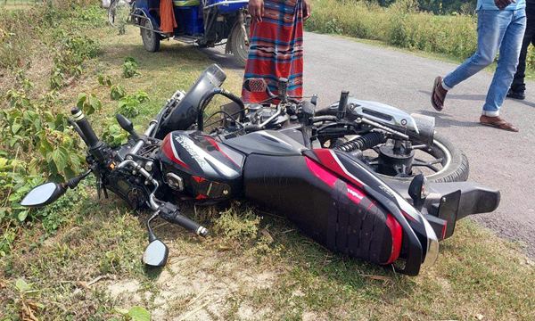 সিদ্ধিরগঞ্জে সড়ক দুর্ঘটনায় দুই  নিহত