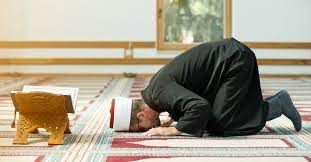 সাজদাহ হতে উঠার নিয়ম