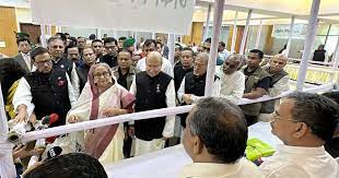 মনোনয়নপত্র বিক্রি কার্যক্রম উদ্বোধন, গোপালগঞ্জ – ৩ আসনের মনোনয়ন সংগ্রহ করেছেন প্রধানমন্ত্রী
